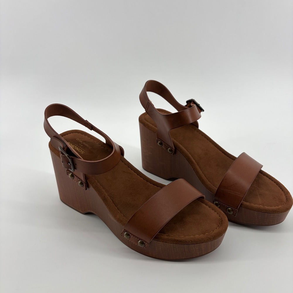 Sonoma Womens 8.5 Cognac Wedge Sandals Florella Studded Platform Ortholite Eco